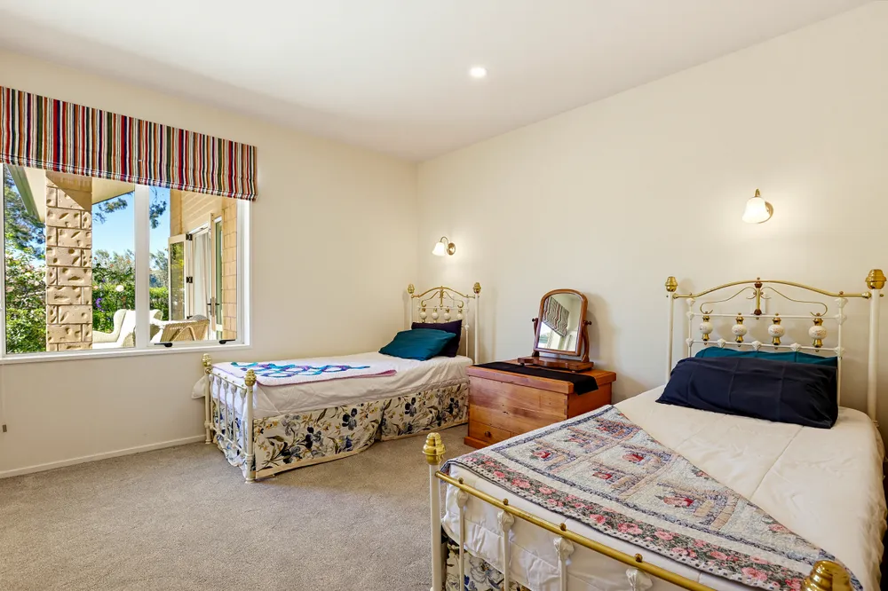 Photos of 10 Newton Place