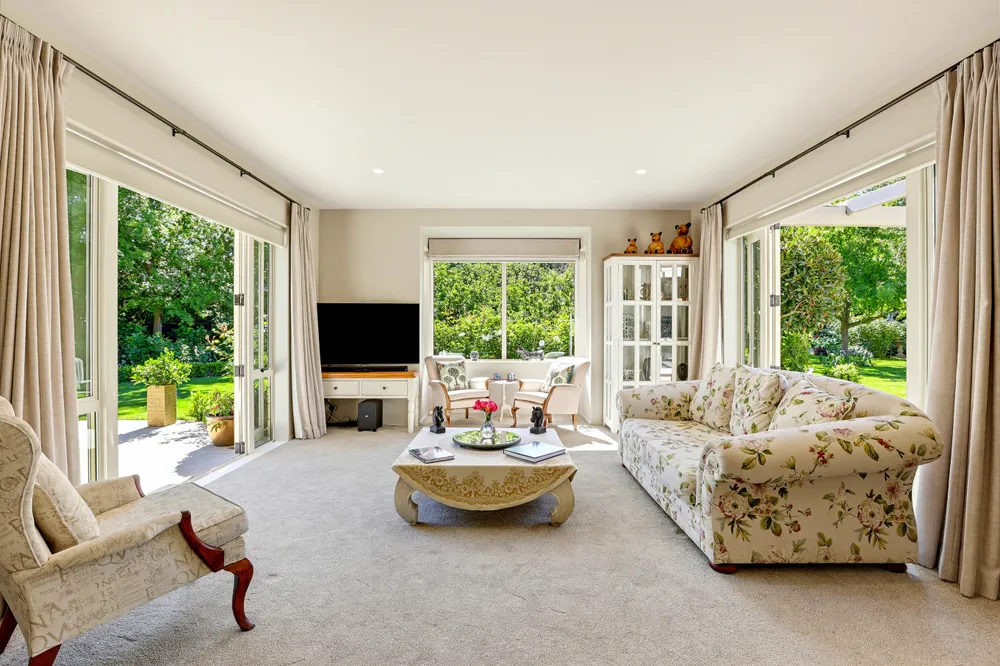 Photos of 10 Newton Place