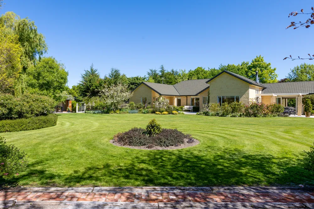 Photos of 10 Newton Place