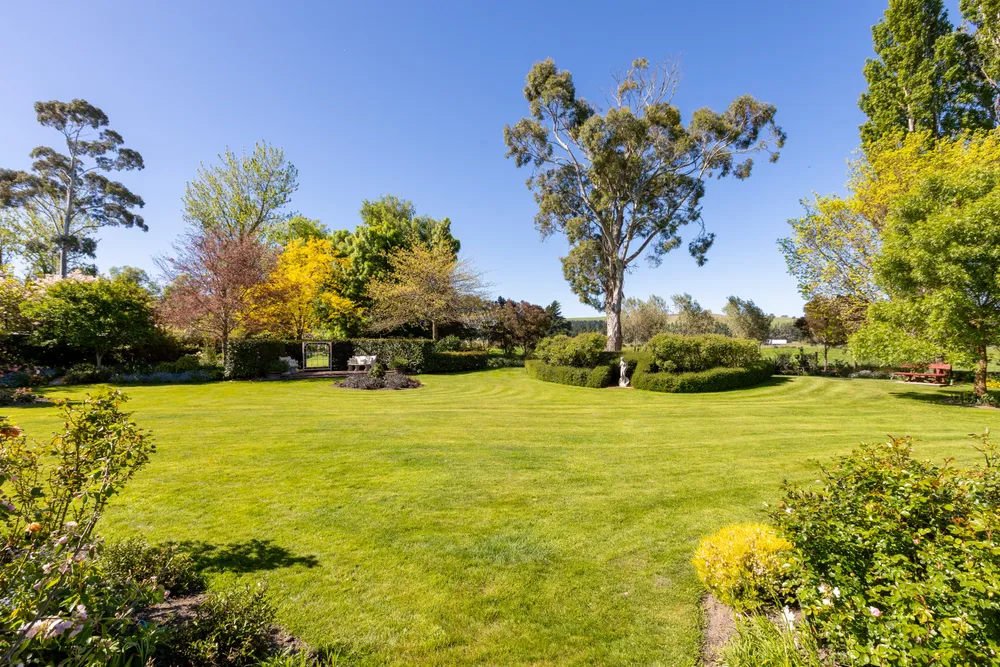 Photos of 10 Newton Place