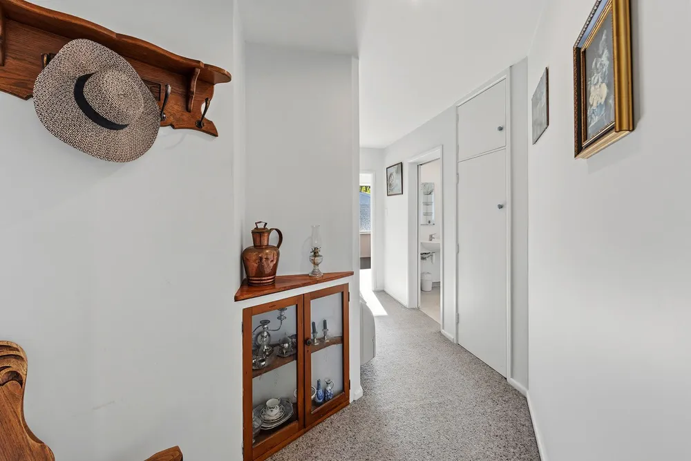 Photos of 85 Sparks Road