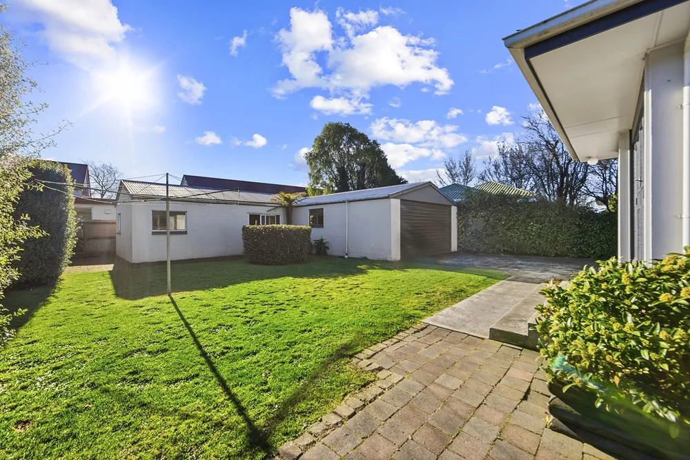 Photos of 85 Sparks Road