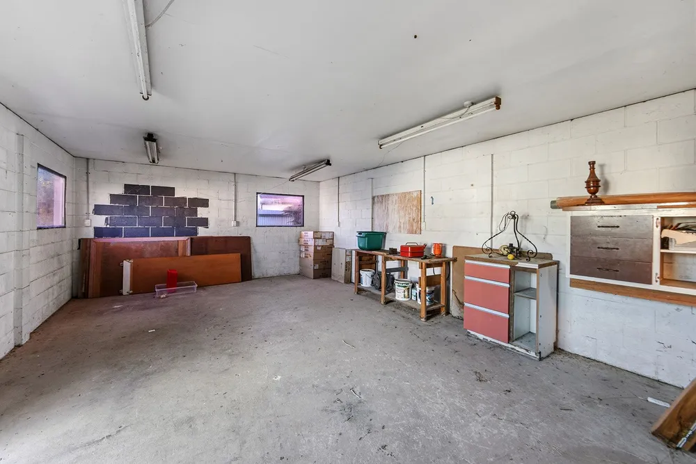Photos of 85 Sparks Road
