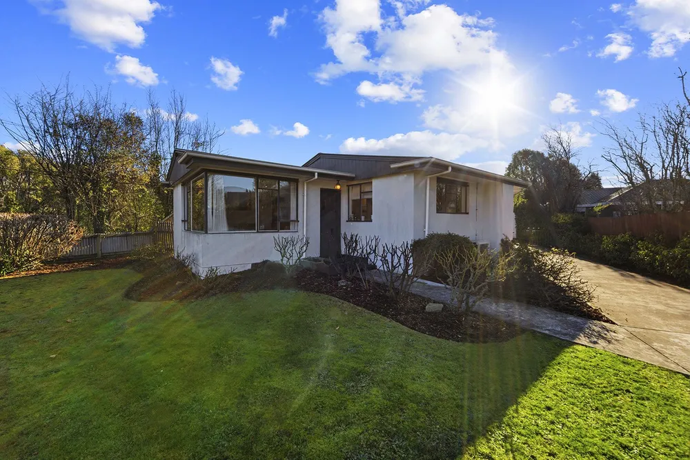 Photos of 85 Sparks Road