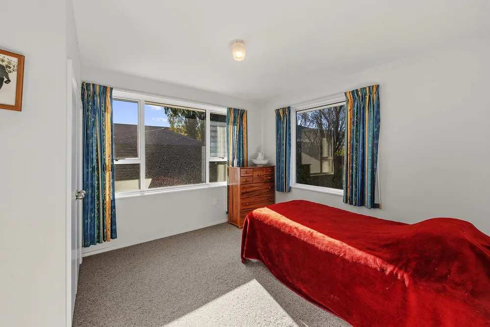 Photos of 85 Sparks Road
