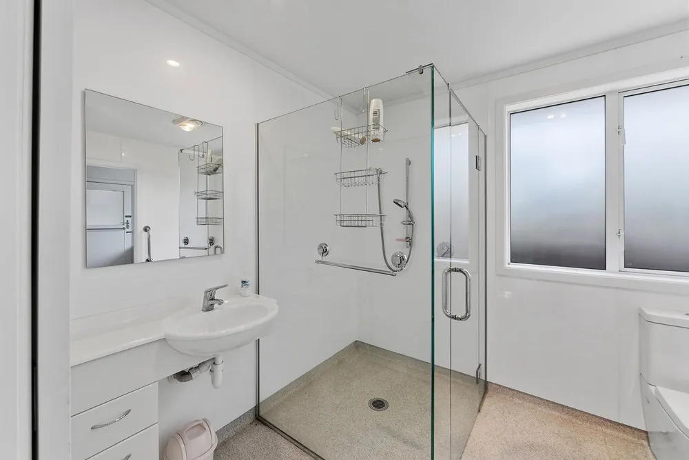 Photos of 85 Sparks Road