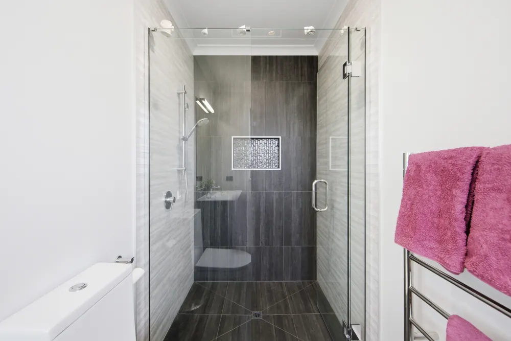 Photos of 42 Manakura Street