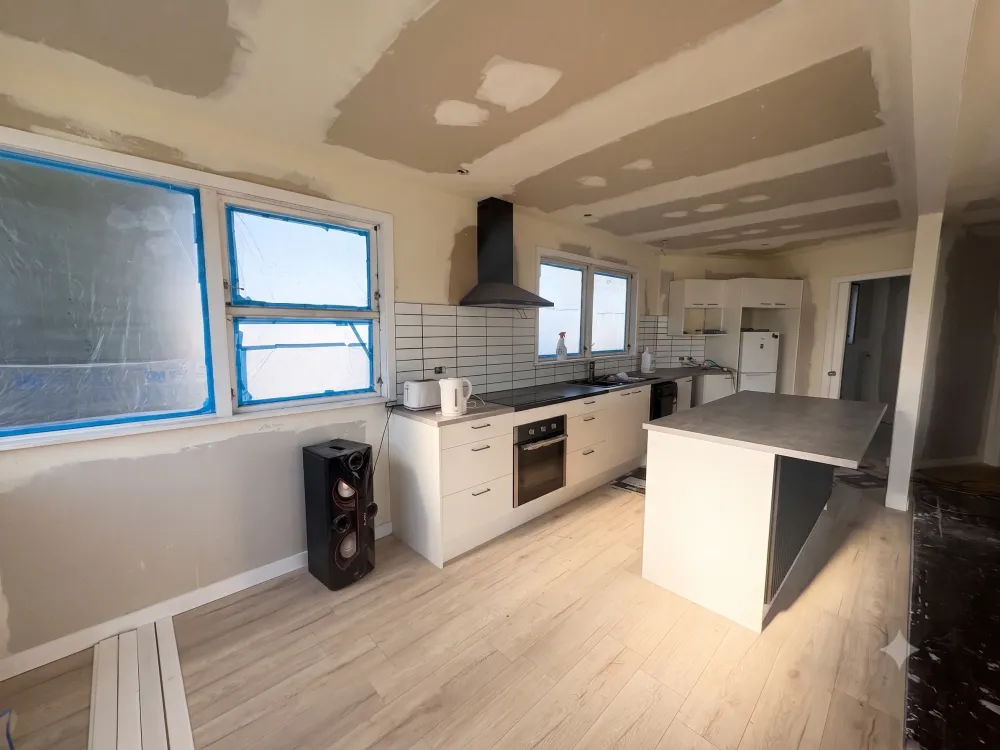 Photos of 16 Carbery Place