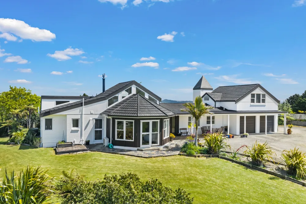 Photos of 98 Franklin Road