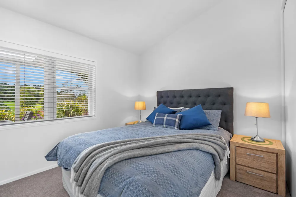 Photos of 98 Franklin Road