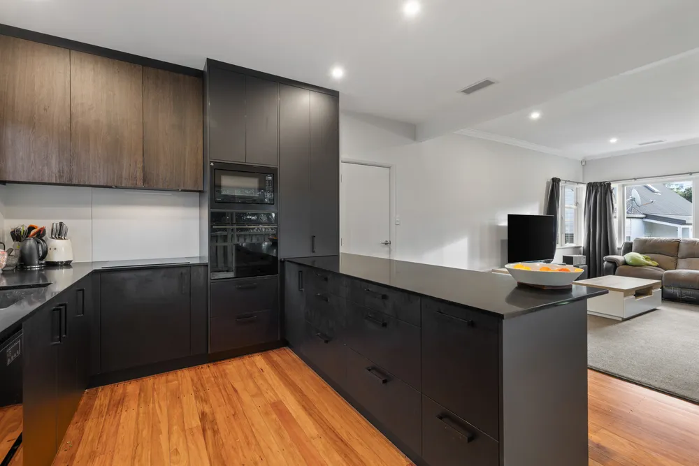 Photos of 40 Middleton Road