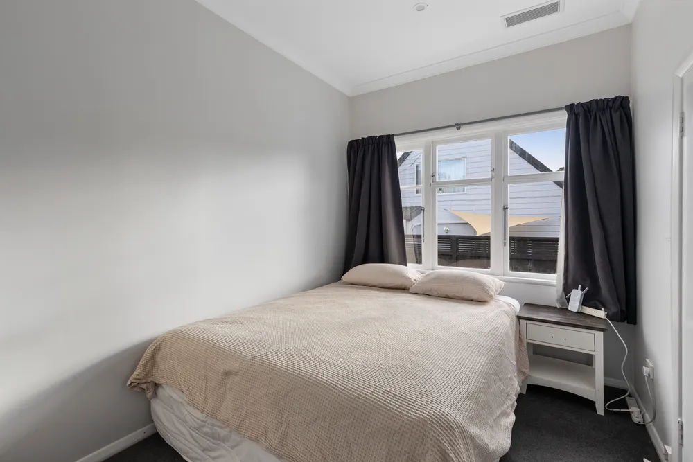 Photos of 40 Middleton Road