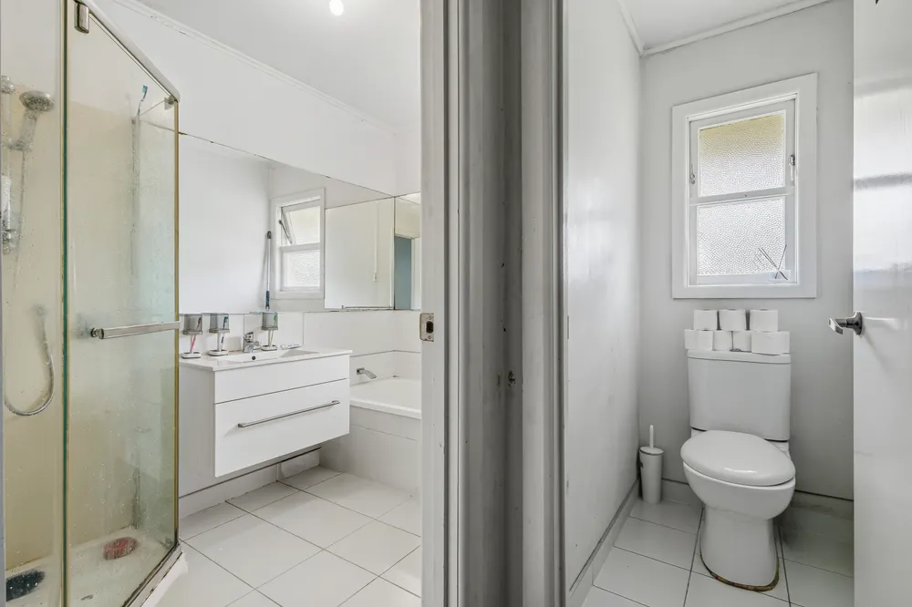 Photos of 27 Claude Road