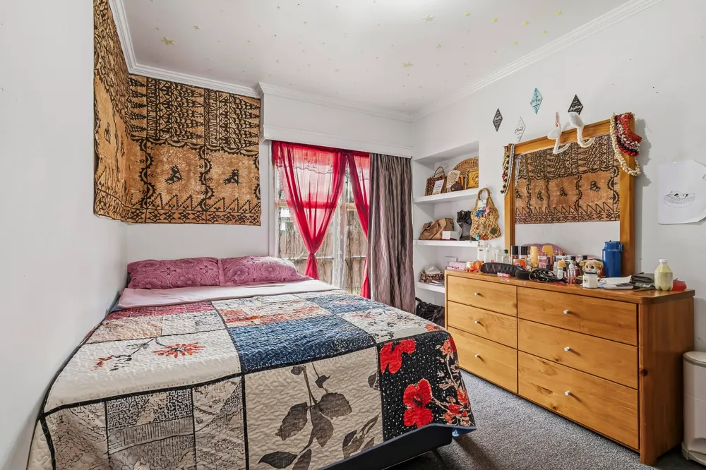 Photos of 27 Claude Road