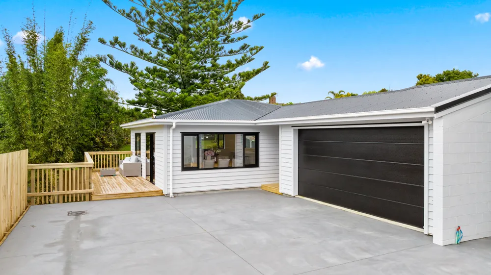 Photos of 52a Glamorgan Drive