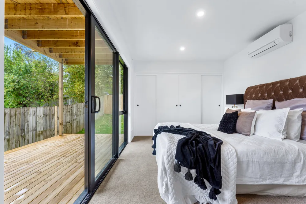 Photos of 52a Glamorgan Drive