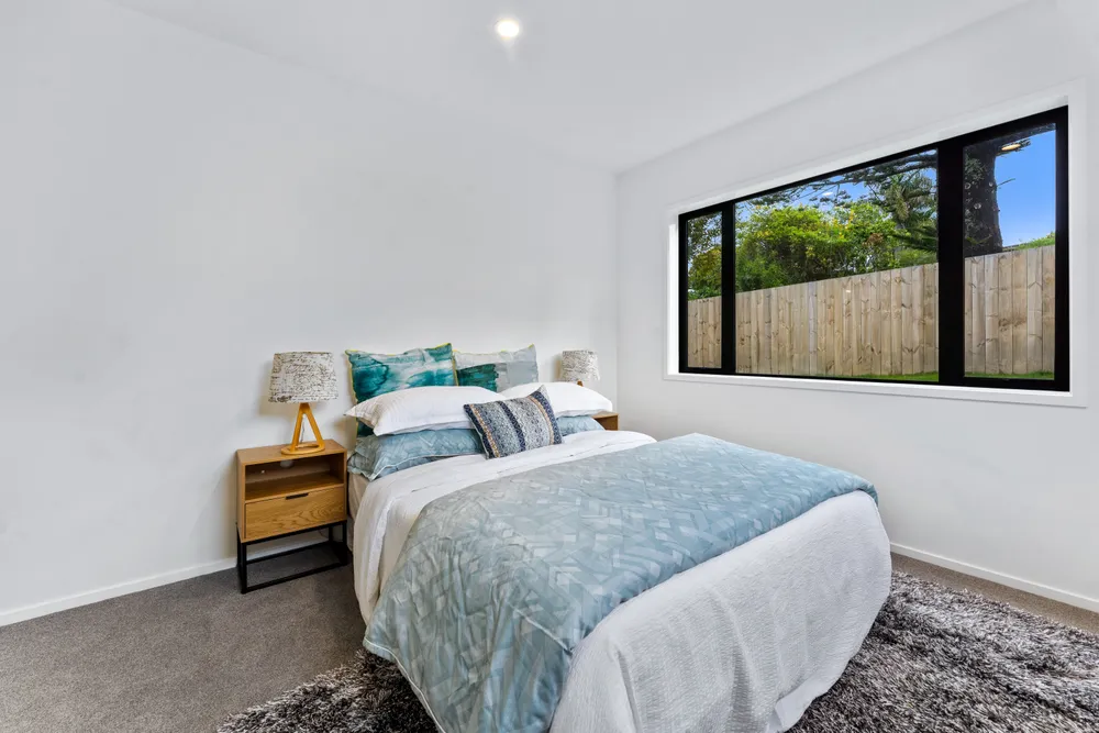 Photos of 52a Glamorgan Drive