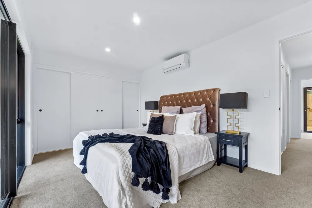 Photos of 52a Glamorgan Drive
