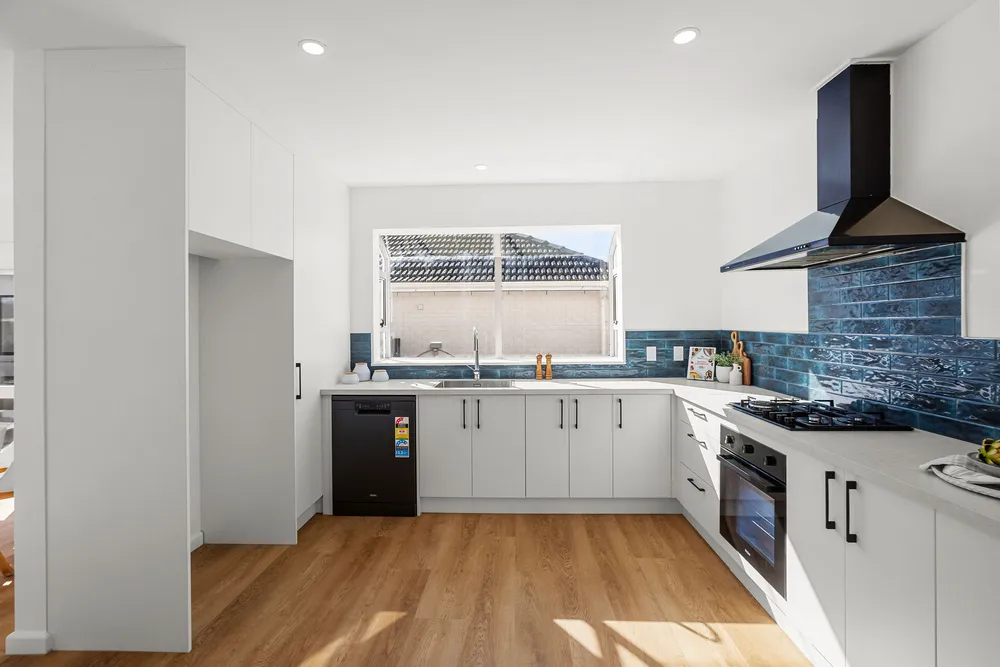 Photos of 325 Wainoni Road