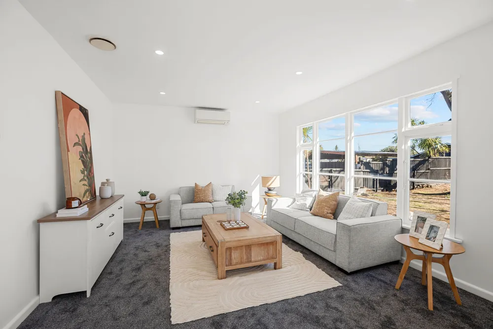 Photos of 325 Wainoni Road
