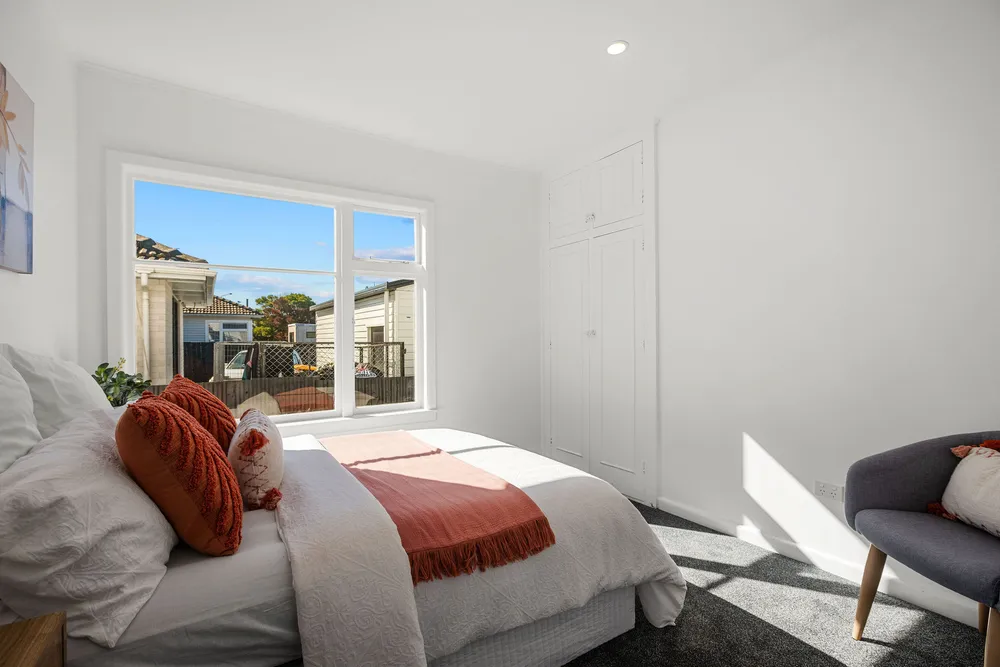 Photos of 325 Wainoni Road