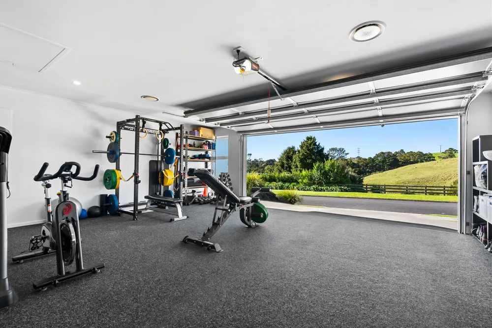 Photos of 23 Catherin Servant Close