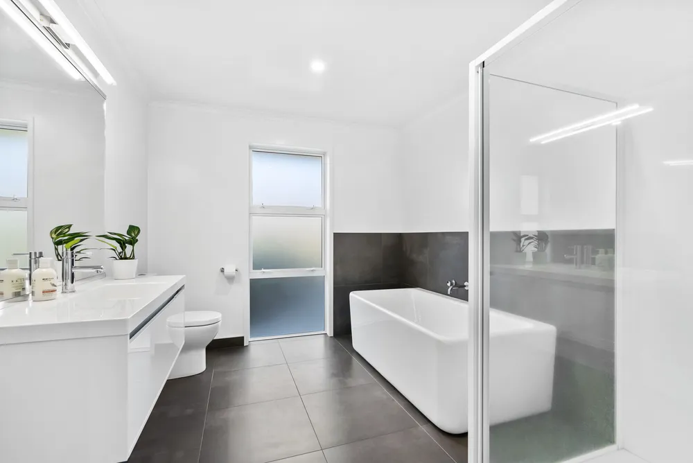 Photos of 23 Catherin Servant Close