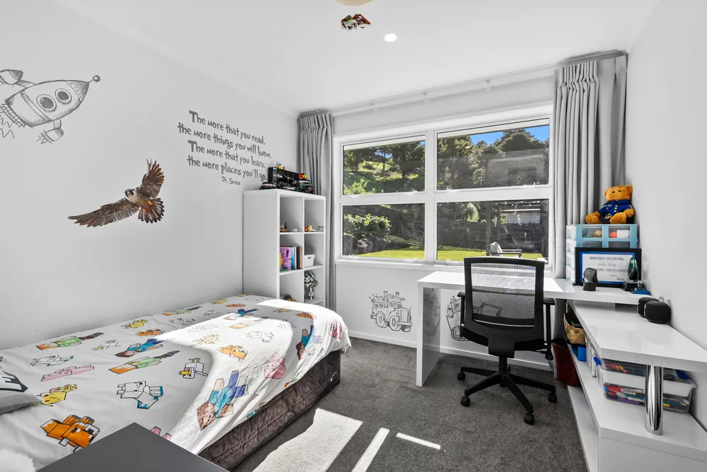 Photos of 23 Catherin Servant Close