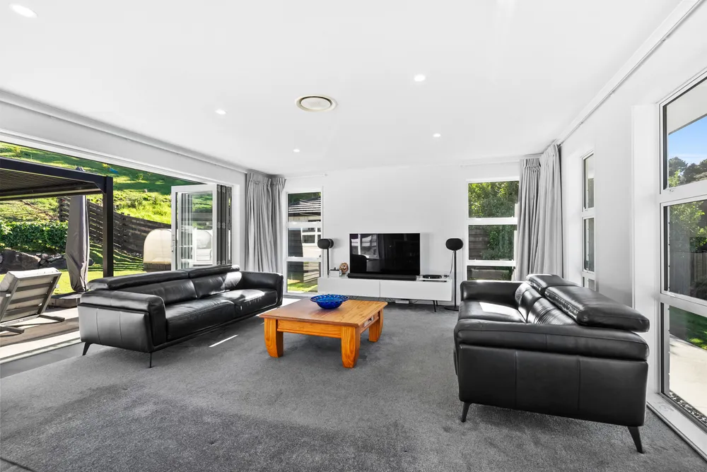 Photos of 23 Catherin Servant Close