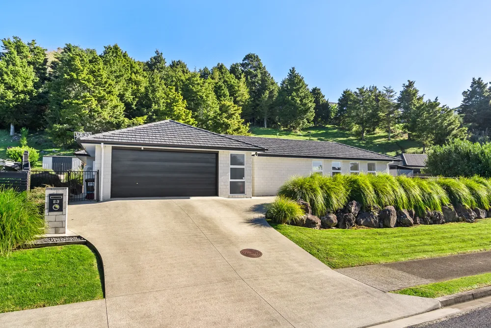 Photos of 23 Catherin Servant Close