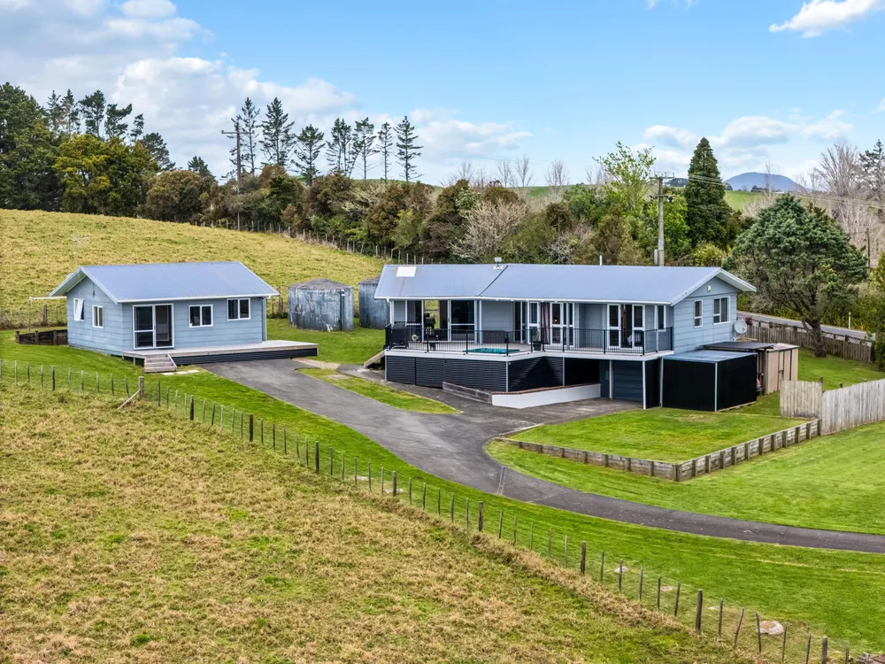 Photos of 1178 Pipiwai Road