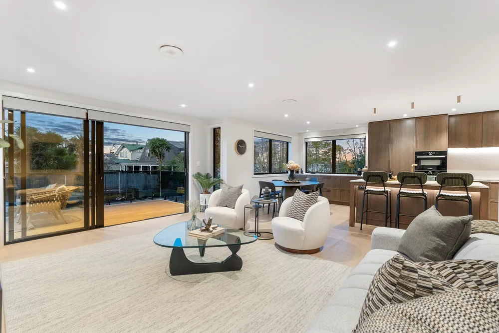 Photos of 25 Johnstone Street