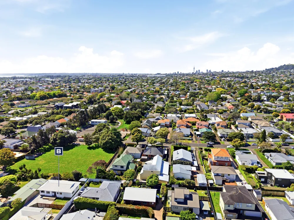 Photos of 31A Haig Avenue