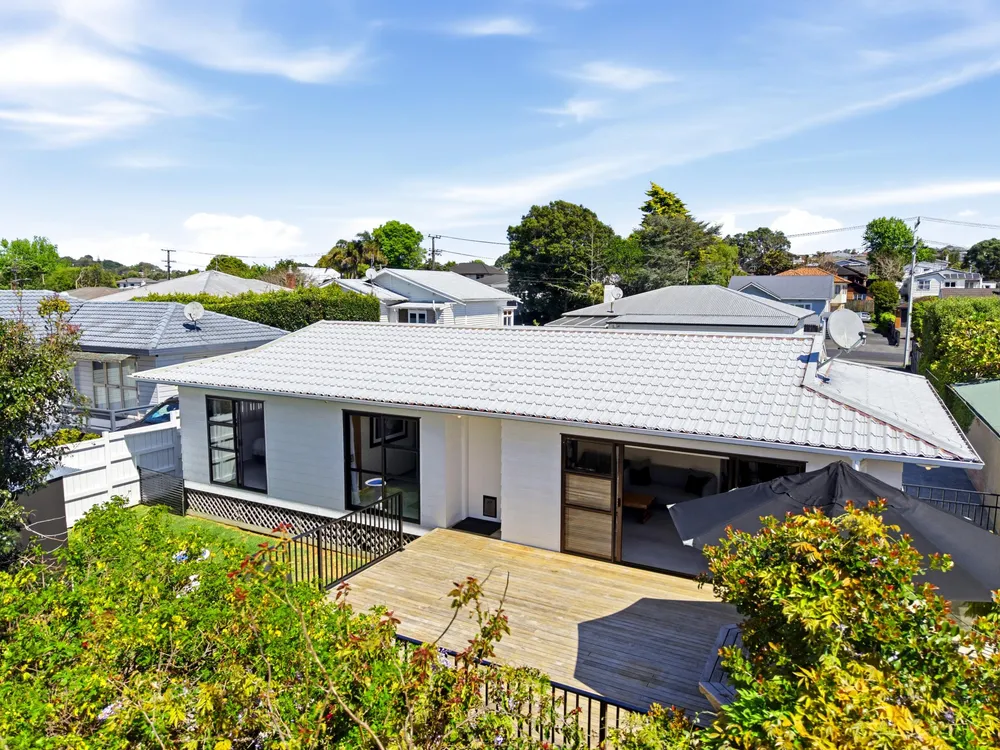 Photos of 31A Haig Avenue