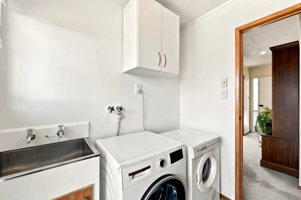 Photos of 31A Haig Avenue