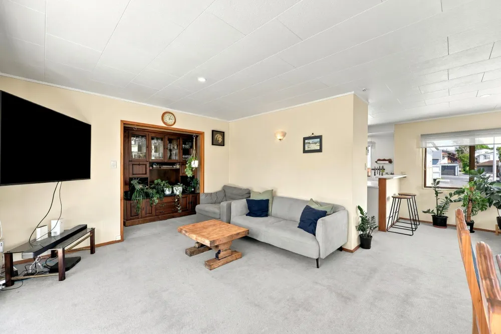 Photos of 31A Haig Avenue