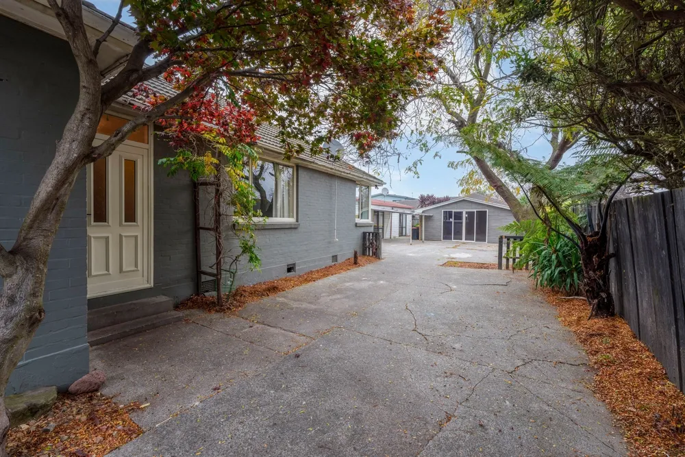 Photos of 183 Langdons Road