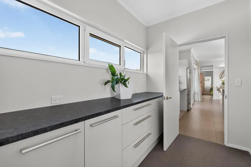 Photos of 35 Ridgens Road