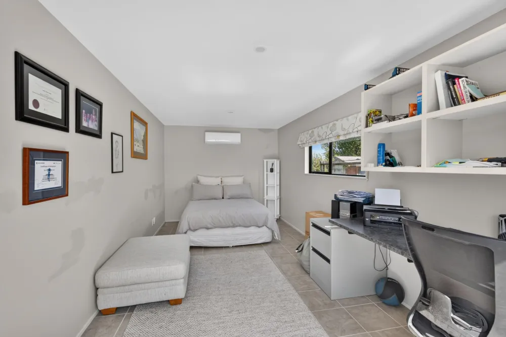 Photos of 35 Ridgens Road