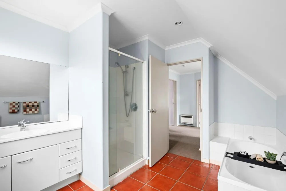 Photos of 73A Brymer Road