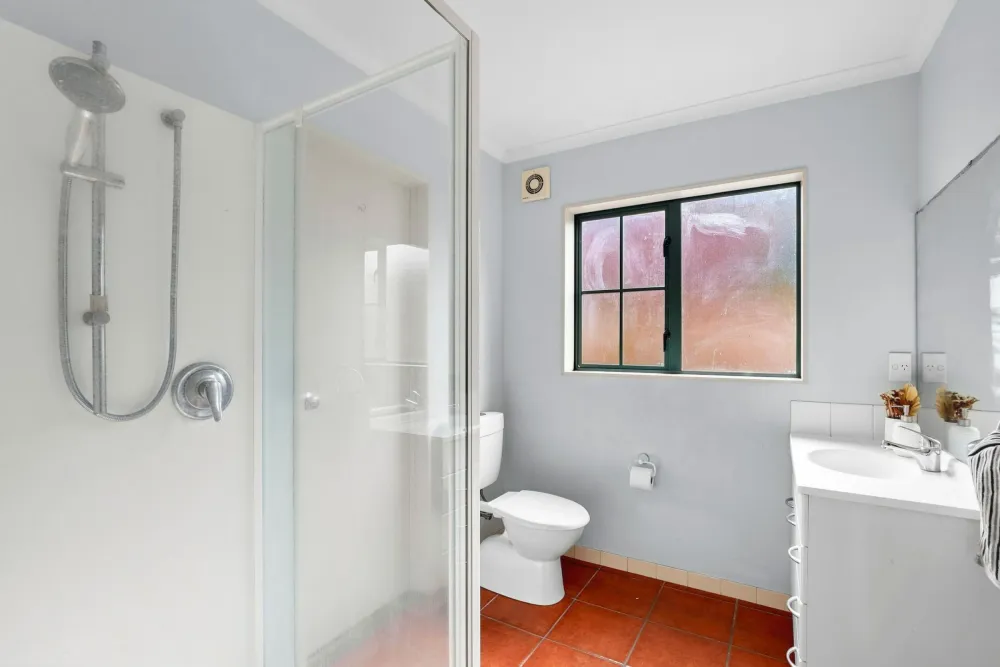 Photos of 73A Brymer Road