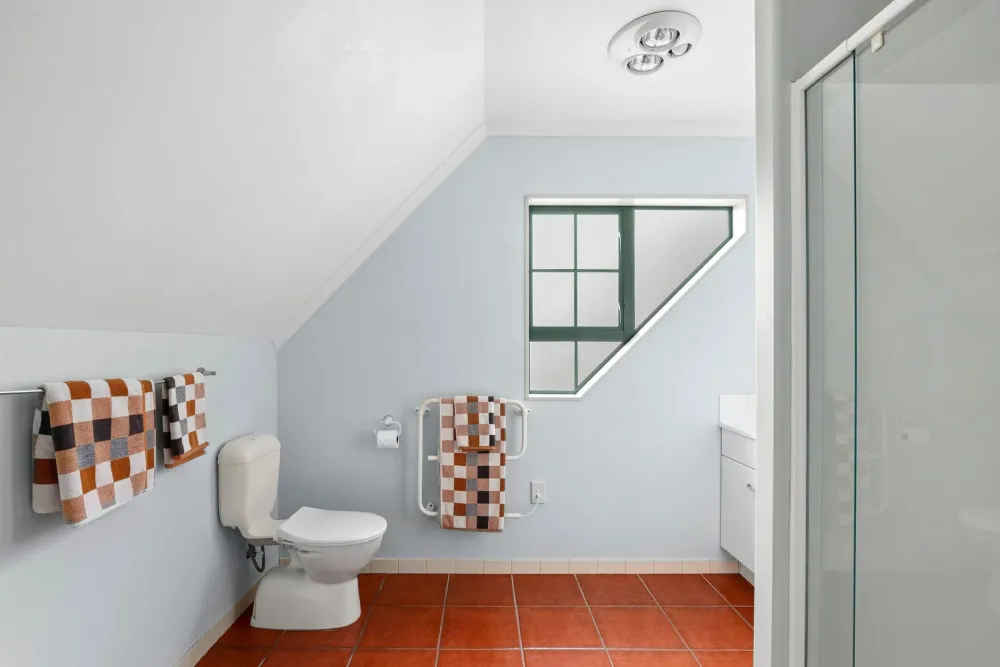 Photos of 73A Brymer Road