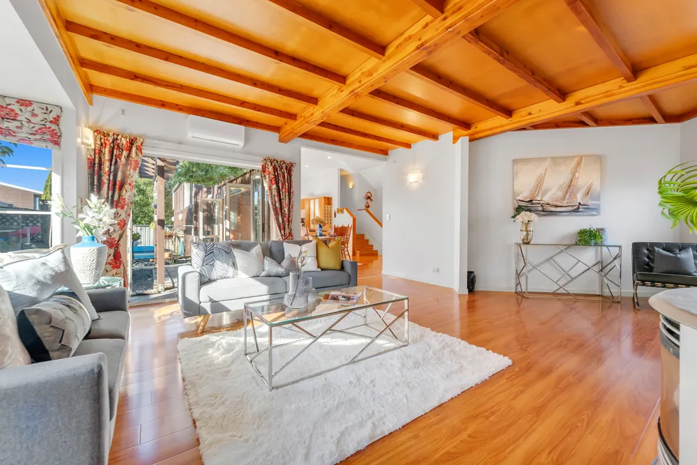 Photos of 18A Gilletta Road