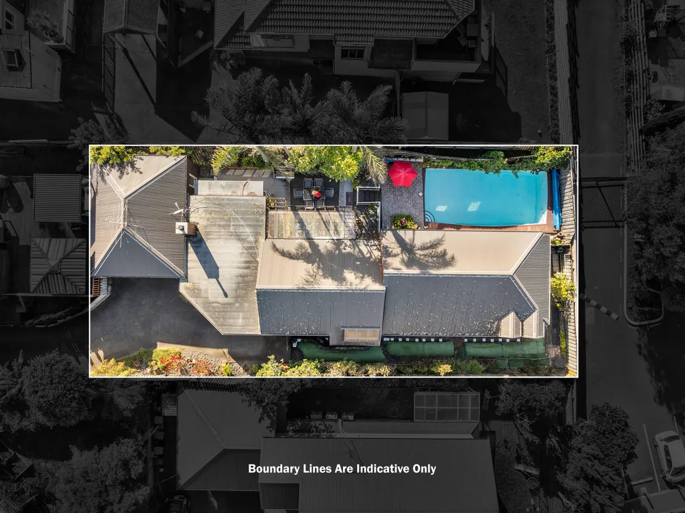 Photos of 18A Gilletta Road