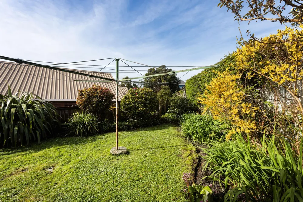 Photos of 756 Highgate