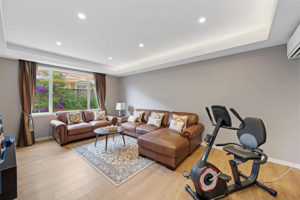 Photos of 83 Capriana Drive