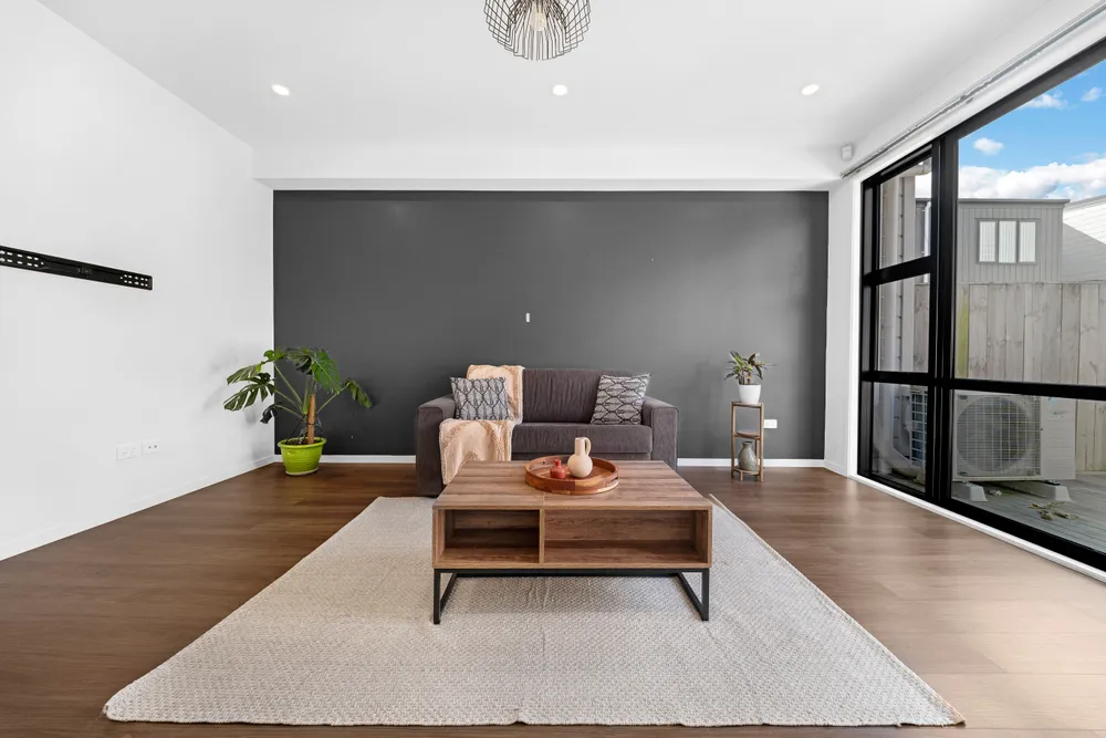 Photos of 10 Routhmore Street