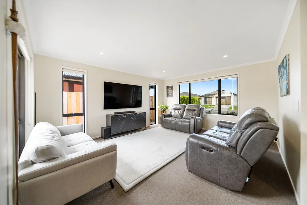 Photos of 22 Tawhiti Road