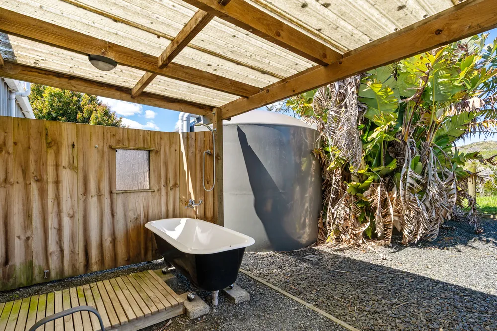 Photos of 83 Waitangi Road