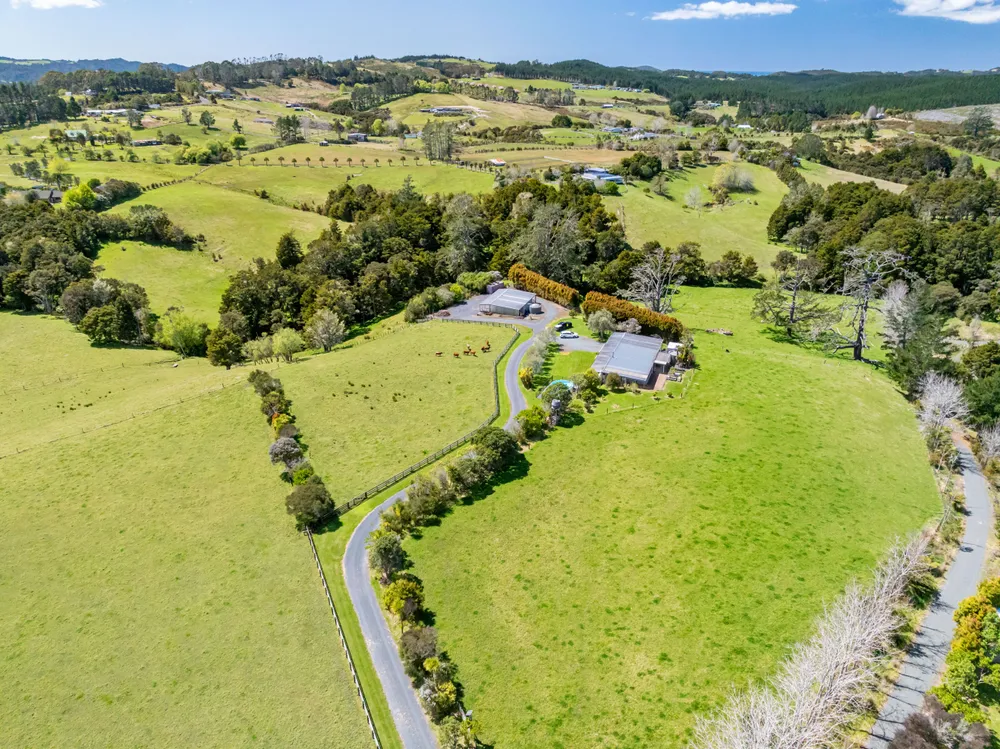 Photos of 83 Waitangi Road